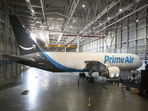 Amazon Prime Air, la nuova flotta di aerei cargo