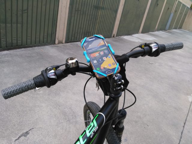 Recensione supporto per smartphone da bici Choetech