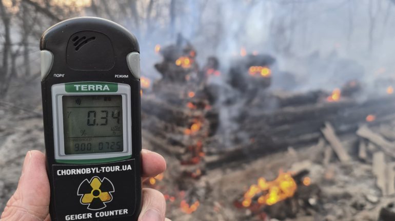Chernobyl: radiazioni 16 volte superiori dopo un incendio nelle vicinanze